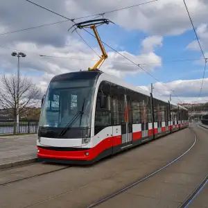 Tramvaj 14T